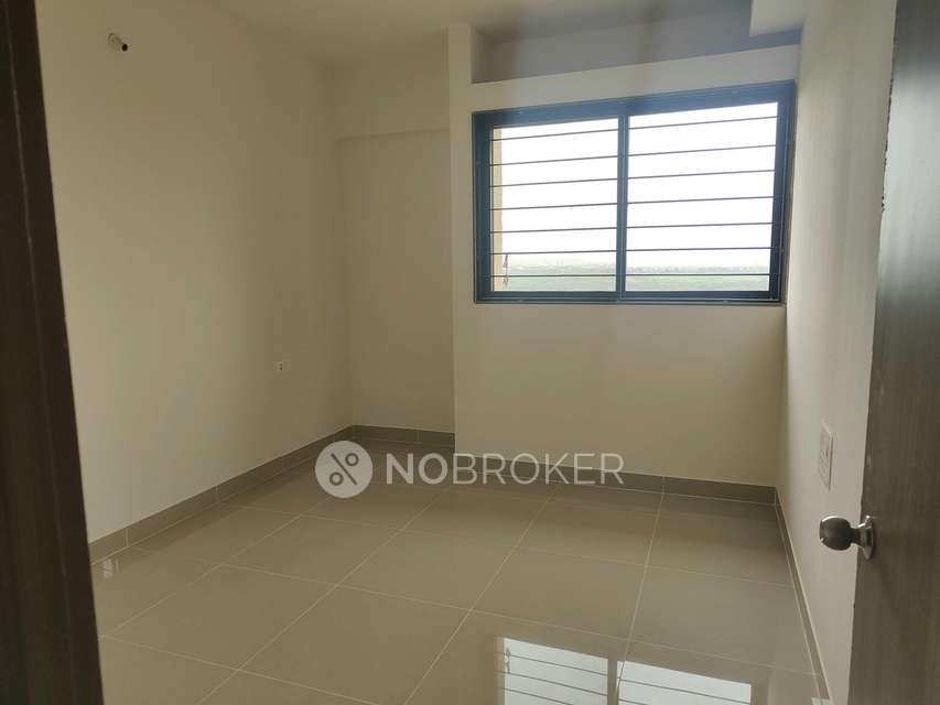 3 BHK Flat In Falcon Towers   for Rent  In   Magarpatta Riverview City