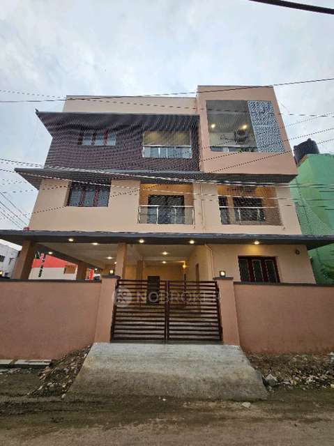 PG for Girls in Pallikaranai