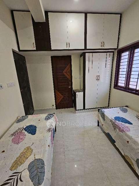 PG for Girls in Pallikaranai