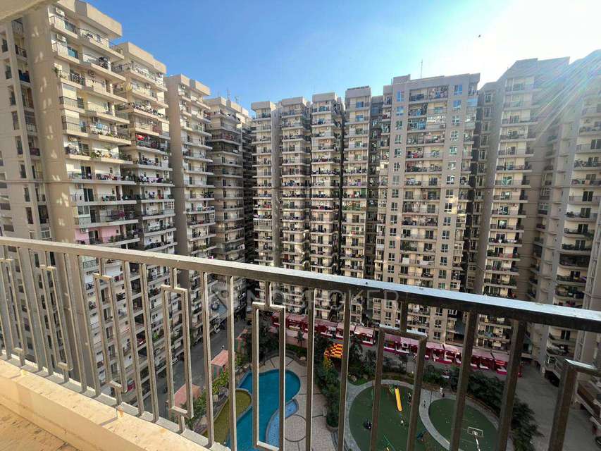 4+ BHK Flat In Windsor Paradise 2, Raj Nagar Extension For Sale  In Raj Nagar Extension