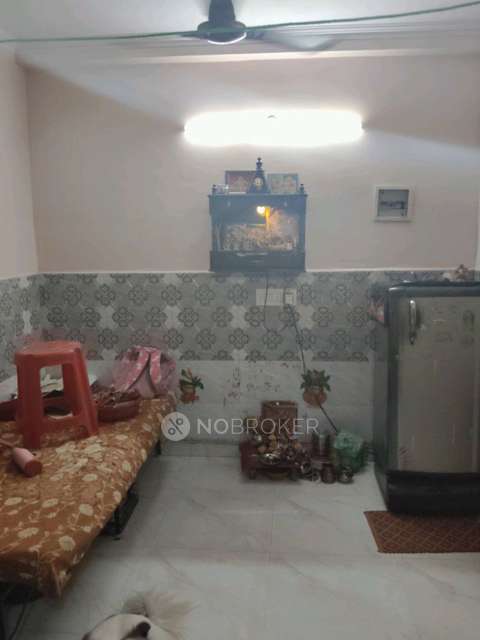 2 BHK Flat For Sale  In Mandawali