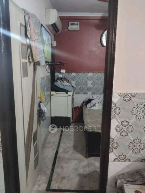 2 BHK Flat For Sale  In Mandawali