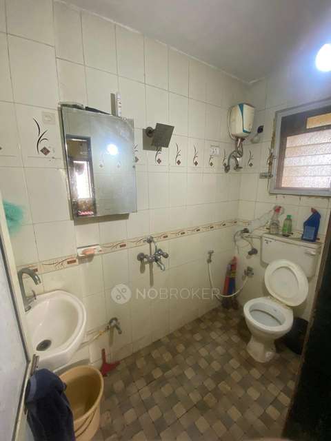 2 BHK Flat In Amardeep Chs , Malad West For Sale  In Malad West