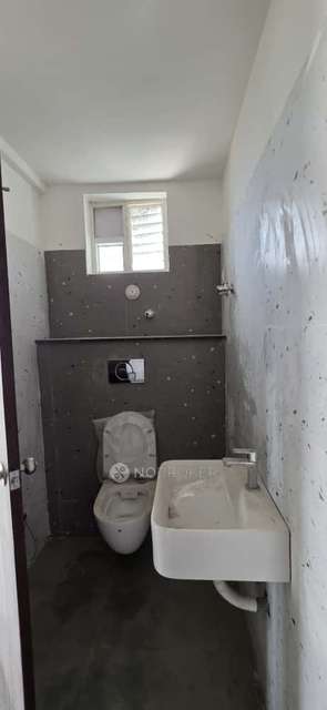 3 BHK Flat In Golden Crest , Gopanpally For Sale  In Gachibowli