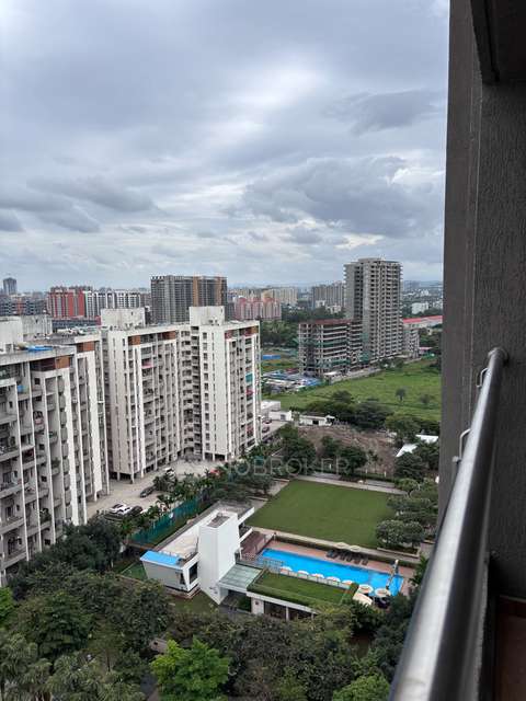 Shared Room for Female In 2 BHK  In Kolte Patil Little Earth In Mamurdi