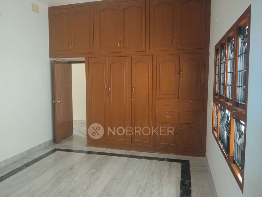 3 BHK House for Rent  In Neelankarai