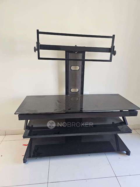 2 BHK Flat In Godrej Parkridge for Rent  In Godrej Park Ridge Manjari Budruk, Pune, Maharashtra 412307