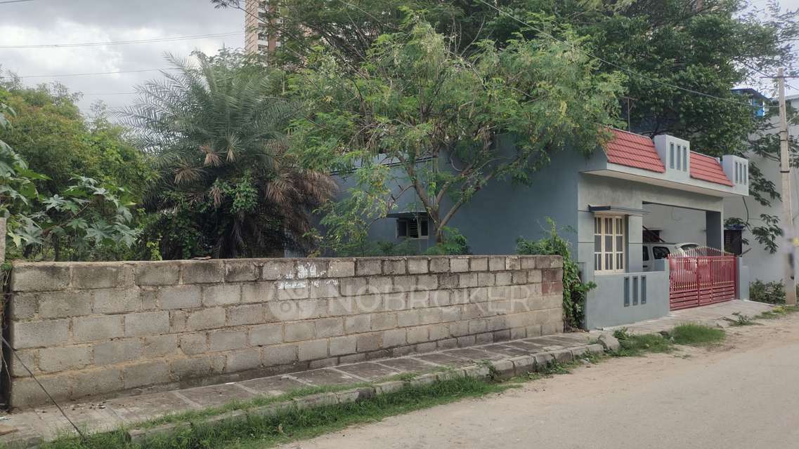 Plot For Sale  In Battarahalli