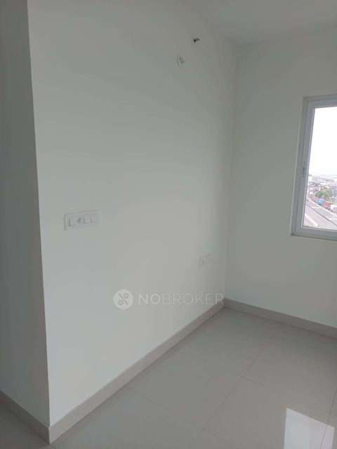 2 BHK Flat In Voora Oceans 27, Tondiarpet For Sale  In Tondiarpet