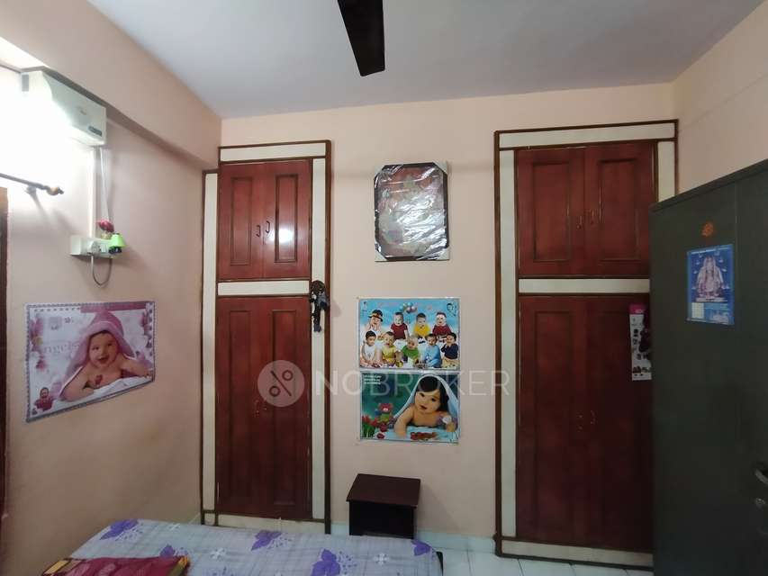 2 BHK Flat In Jyothi Towers For Sale  In Alwal