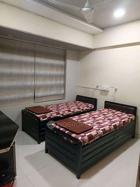 PG for Boys in Vile Parle West