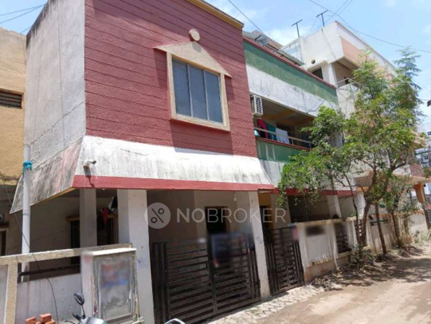 PG for Girls in Thoraipakkam