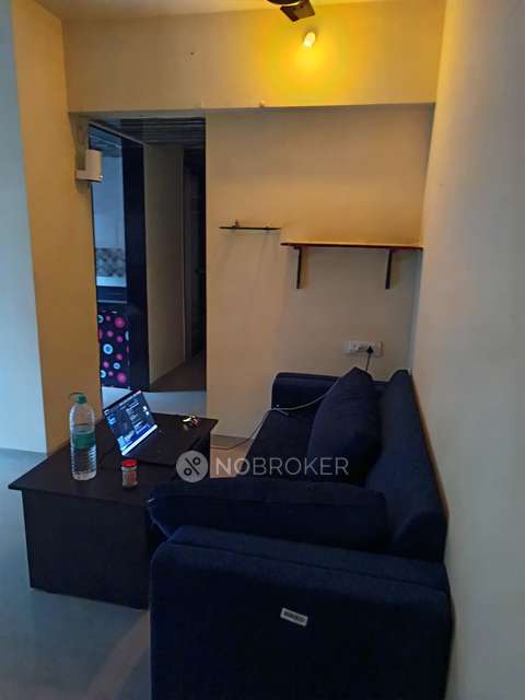 Single Room for Male In 2 BHK  In Kamdhenu Lifespaces Gardenia