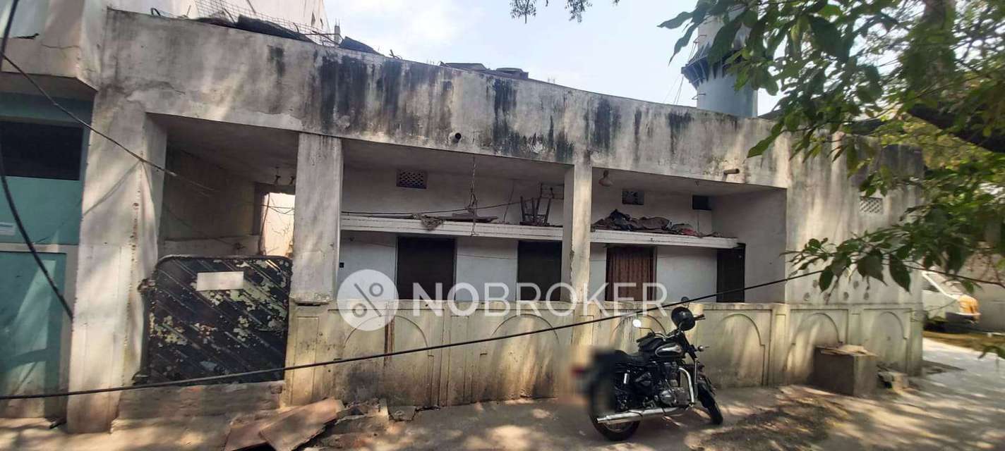 Godown/Warehouse in Khairtabad, Hyderabad for sale 