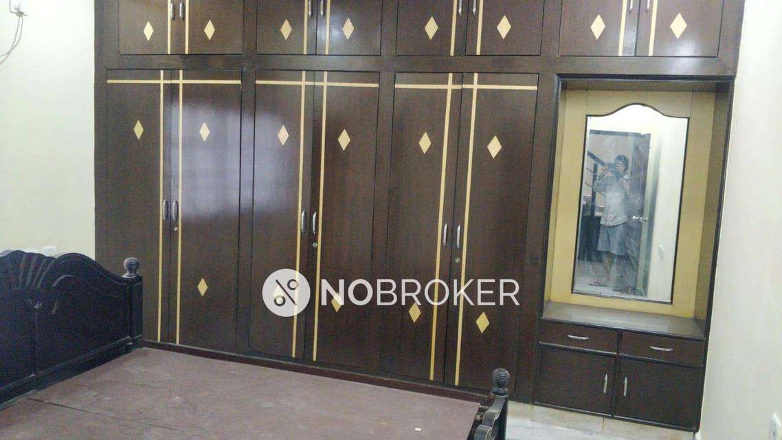 4 BHK Flat In Sri Sai Residency Gachibowli For Sale  In Gachibowli