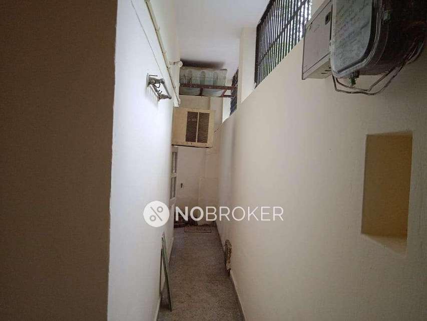 2 BHK House For Sale  In Pitam Pura