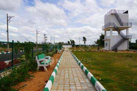 Plot For Sale  In Oriayan Alora Woods In White Field Ville
