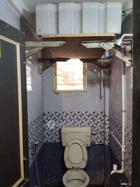 2 BHK Flat In Shri Krishna Residency for Rent  In Manjri