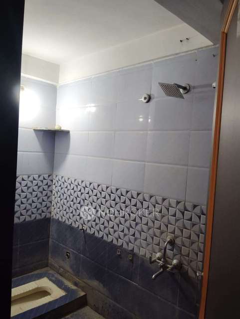 2 BHK Flat In Shri Krishna Residency for Rent  In Manjri