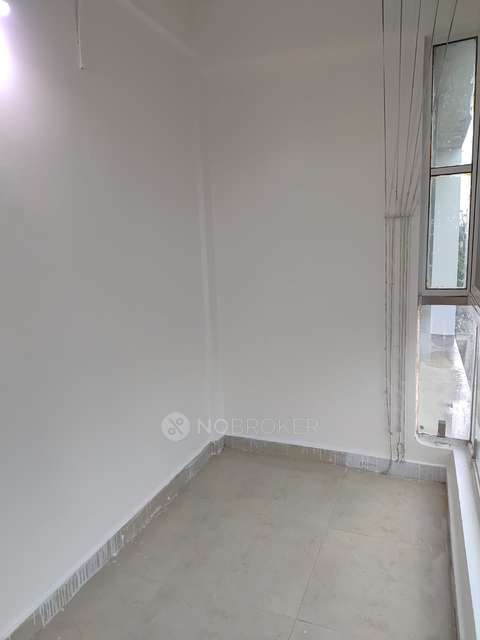 2 BHK Flat In Teja Residency Madinaguda, Madinaguda For Sale  In Widia Colony