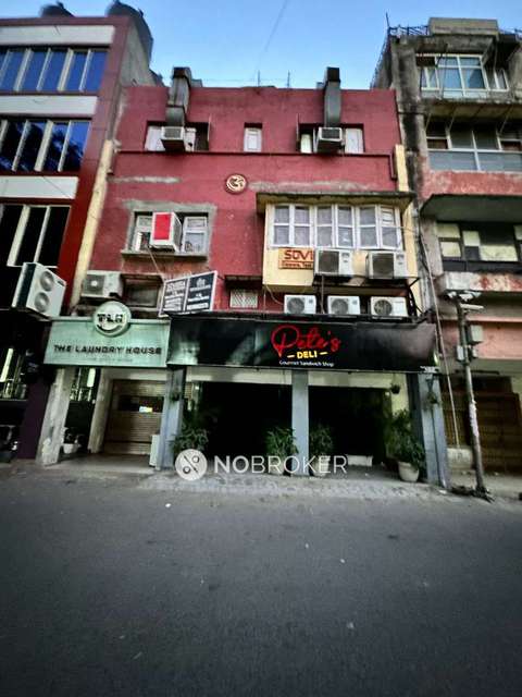 Godown/Warehouse in Gautam Nagar, Delhi for Rent 