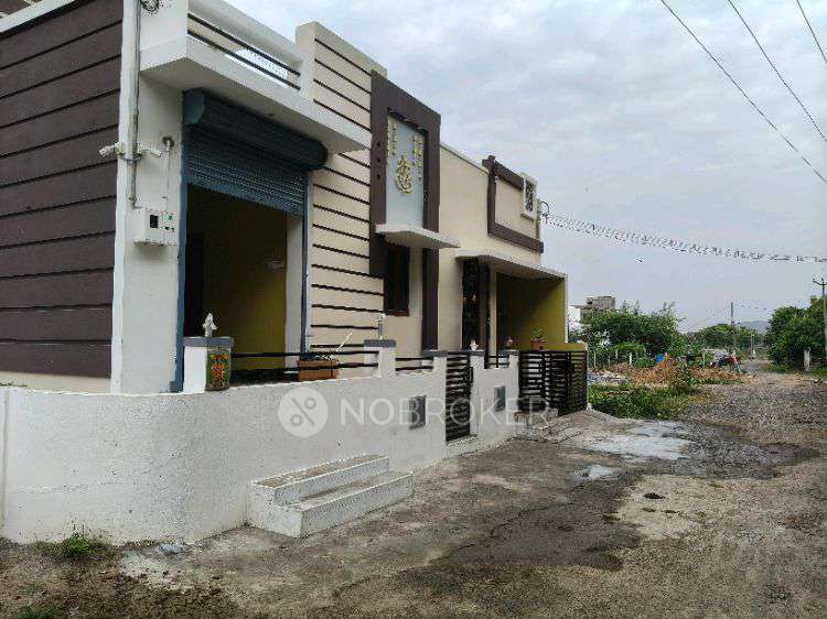 Shop in Nallambakkam, Chennai for Rent 