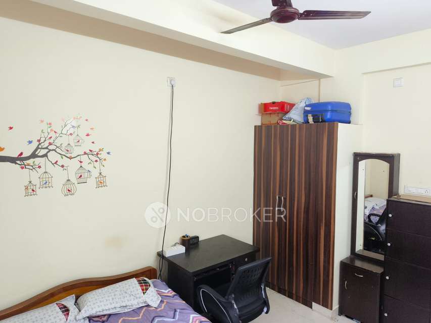 Single Room for Female In 2 BHK  In Anand Kutir