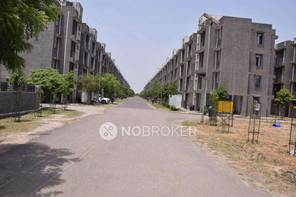 1 BHK Villa In Yamuna Expressway Authority Flats For Sale  In Sector 22d 