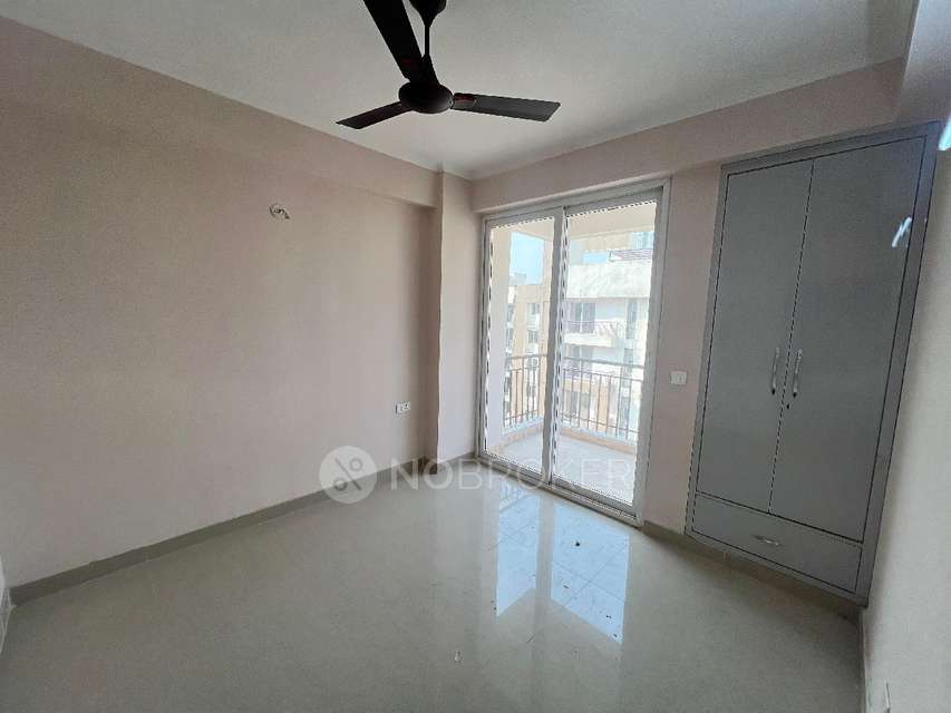 3 BHK Flat In Golf Homes & Kingswood for Rent  In Amrapali Golf Homes