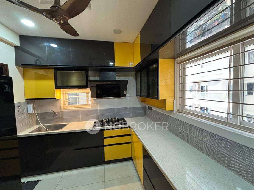 3 BHK Flat In Hallmark Vicinia For Sale  In Narsingi