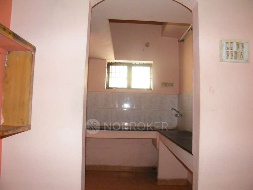 2 BHK Flat In Krishna Apartment For Sale  In Maduravoyal