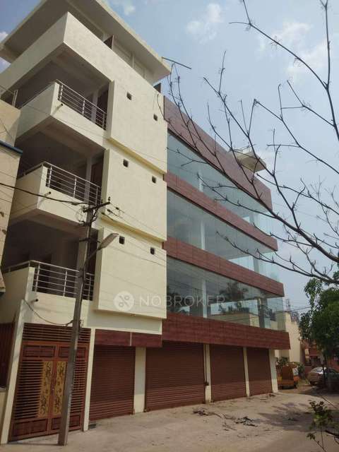 Showroom in Vivekananda Nagar, Bangalore for Rent 