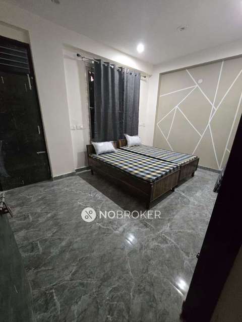 PG for Boys in Sector 44