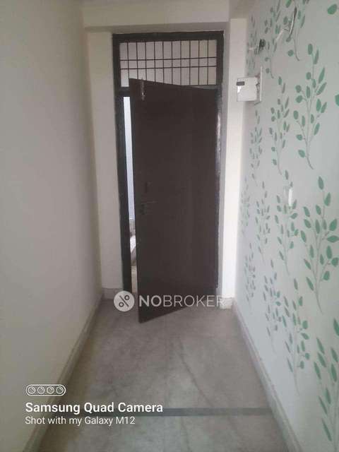 2 BHK Flat In Sb For Sale  In Okhla