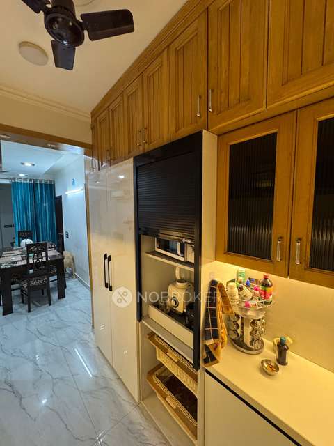 3 BHK Flat In Sarve Satyam Apartments For Sale  In Sector 4