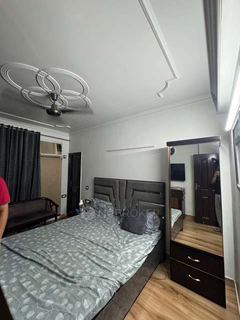 3 BHK Flat In Sarve Satyam Apartments For Sale  In Sector 4