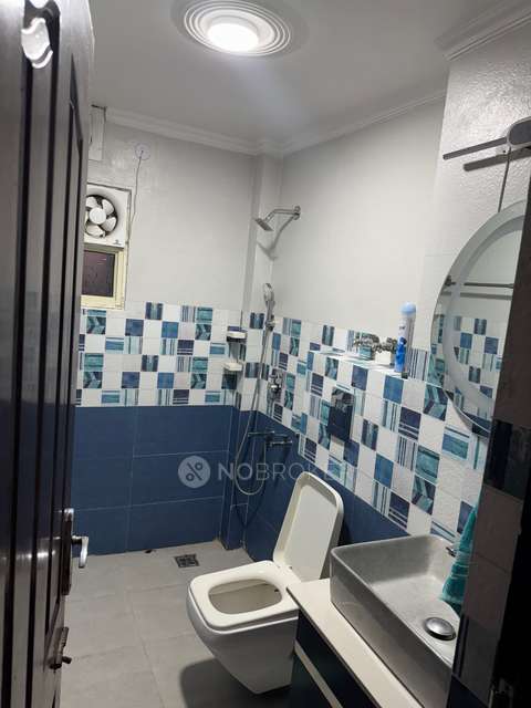 3 BHK Flat In Sarve Satyam Apartments For Sale  In Sector 4