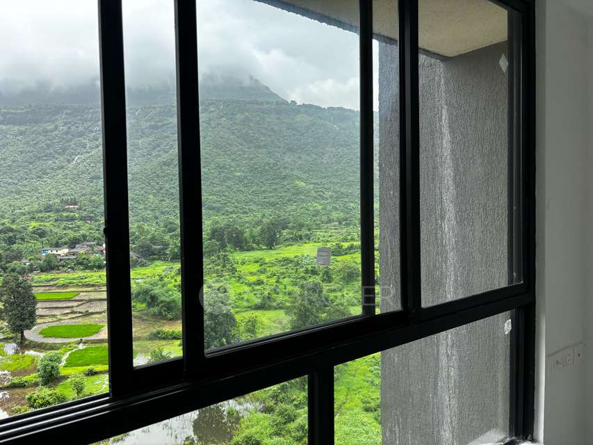 1 RK Flat In Wadhwa Wise City For Sale  In Bhangarwadi