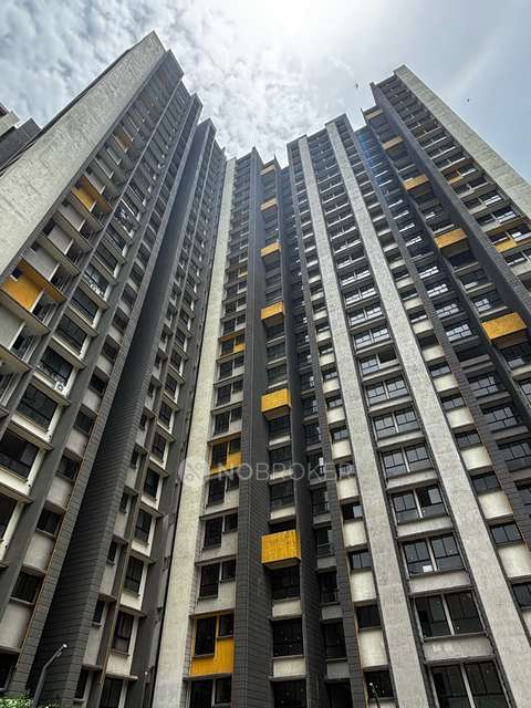 1 RK Flat In Wadhwa Wise City For Sale  In Bhangarwadi