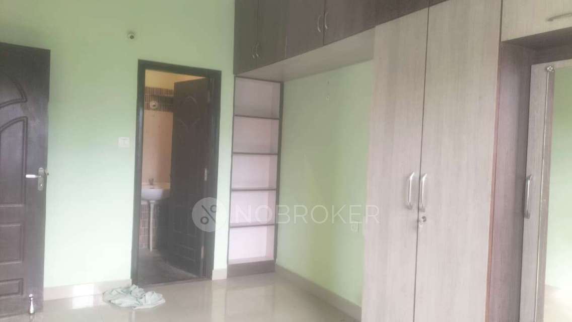 2 BHK Flat In Standalone Building  for Rent  In Ganigarapalya,