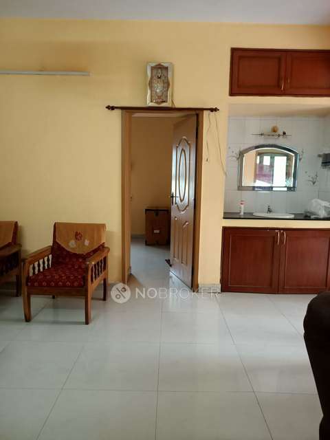 3 BHK Flat In Kumaran Colony, Vadapalani For Sale  In Vadapalani