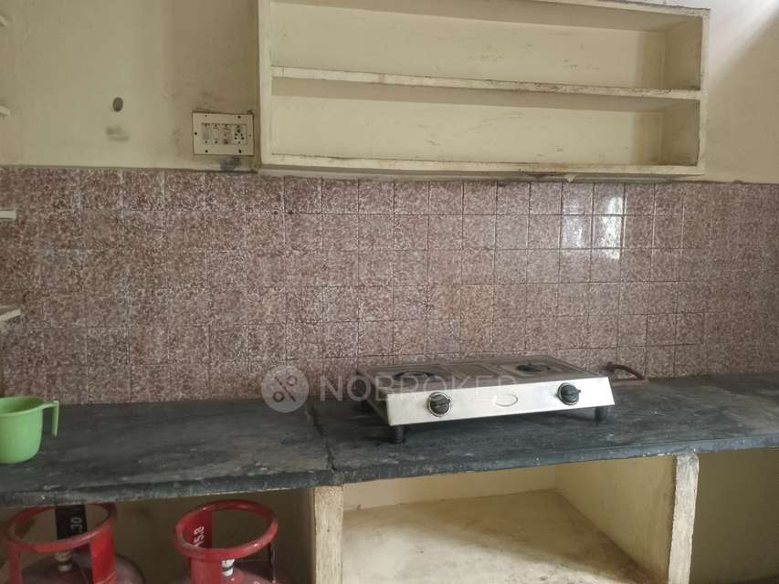 2 BHK Flat In Power Apartments For Sale  In Vadapalani