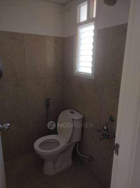 2 BHK Flat In Urbanrise Revolution One For Sale  In Padur