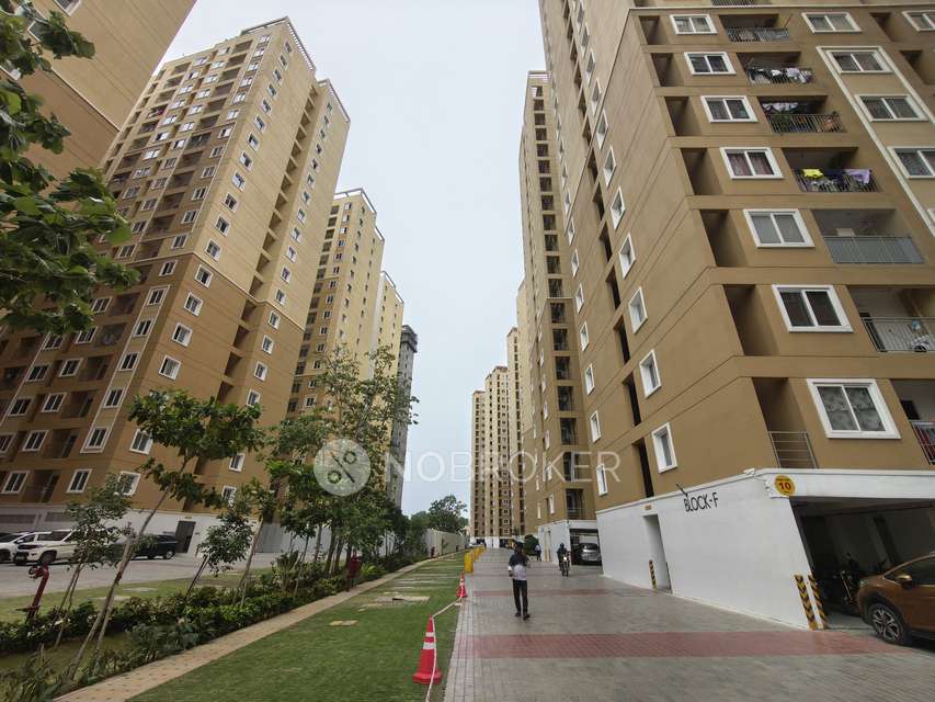 2 BHK Flat In Urbanrise Revolution One For Sale  In Padur