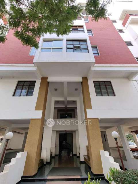 2 BHK Flat In Benaka Towers For Sale  In Indiranagar
