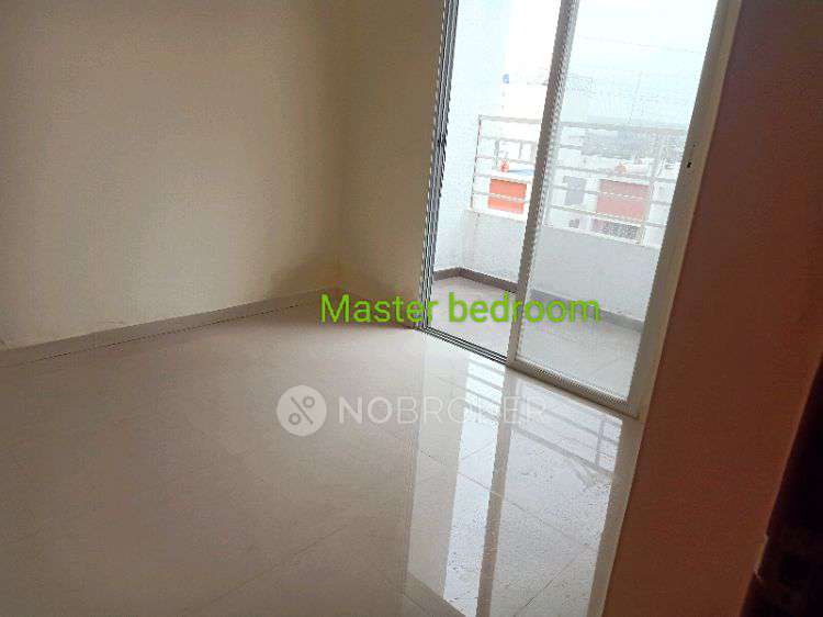 Shared Room for Female In 2 BHK  In Silver 9 In Moshi