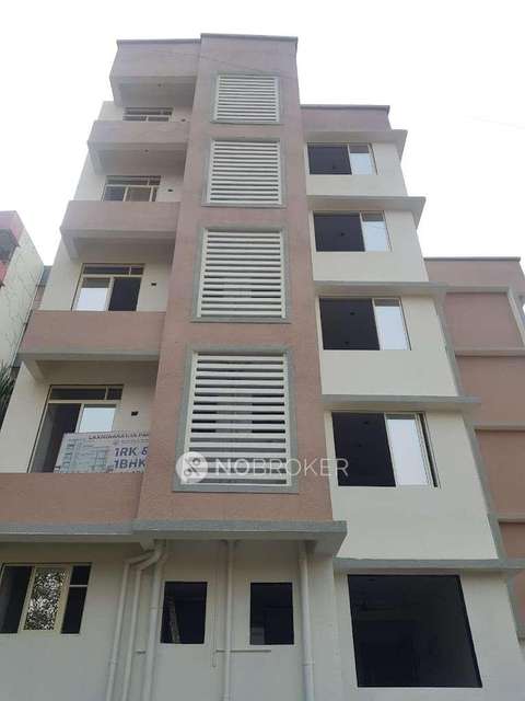 1 BHK Flat In  A Laxminaryan For Sale  In Badlapur West