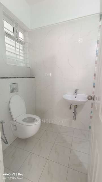 2 BHK Flat In Sree Urban Orchids For Sale  In Panathur