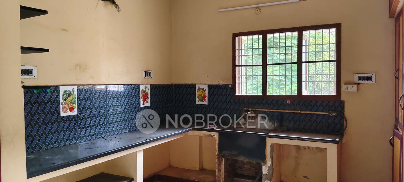 3 BHK Flat In Madhava For Sale  In Puzhuthivakkam