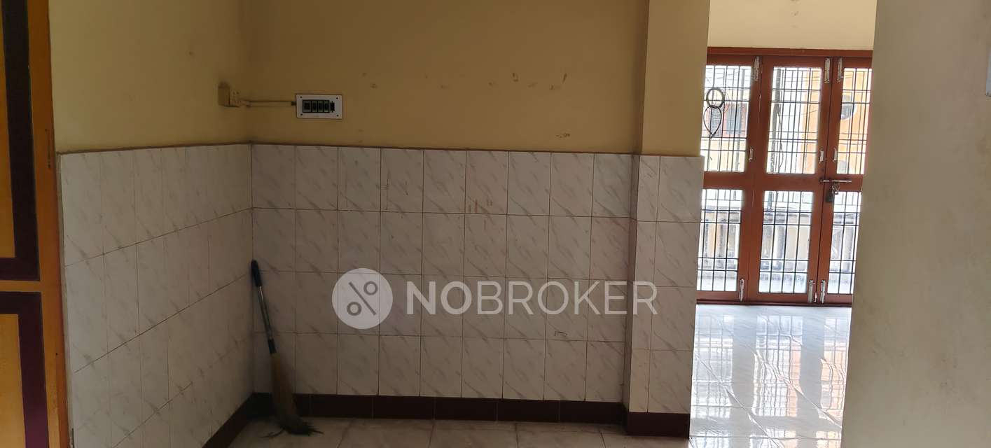 3 BHK Flat In Madhava For Sale  In Puzhuthivakkam